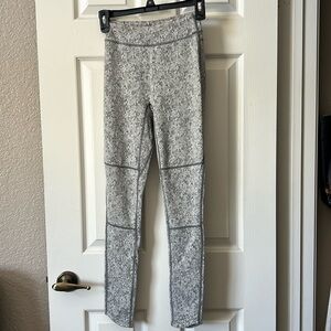 GymShark XS Heather Grey Leggings